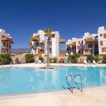 El Medano Beachfront Triplex Penthouse With Pool, Rooftop, Sea View 외부 사진
