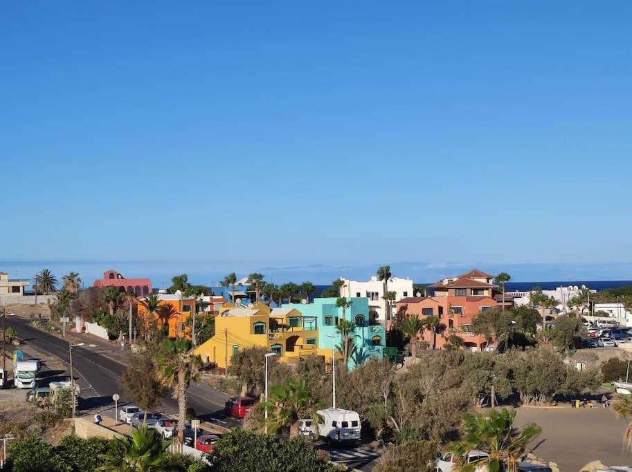 El Medano Beachfront Triplex Penthouse With Pool, Rooftop, Sea View 외부 사진